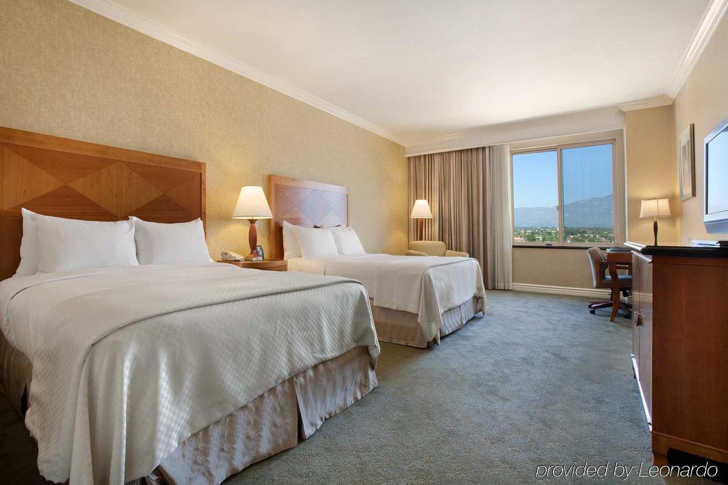 洛杉矶/圣加布里埃尔希尔顿酒店 客房 照片